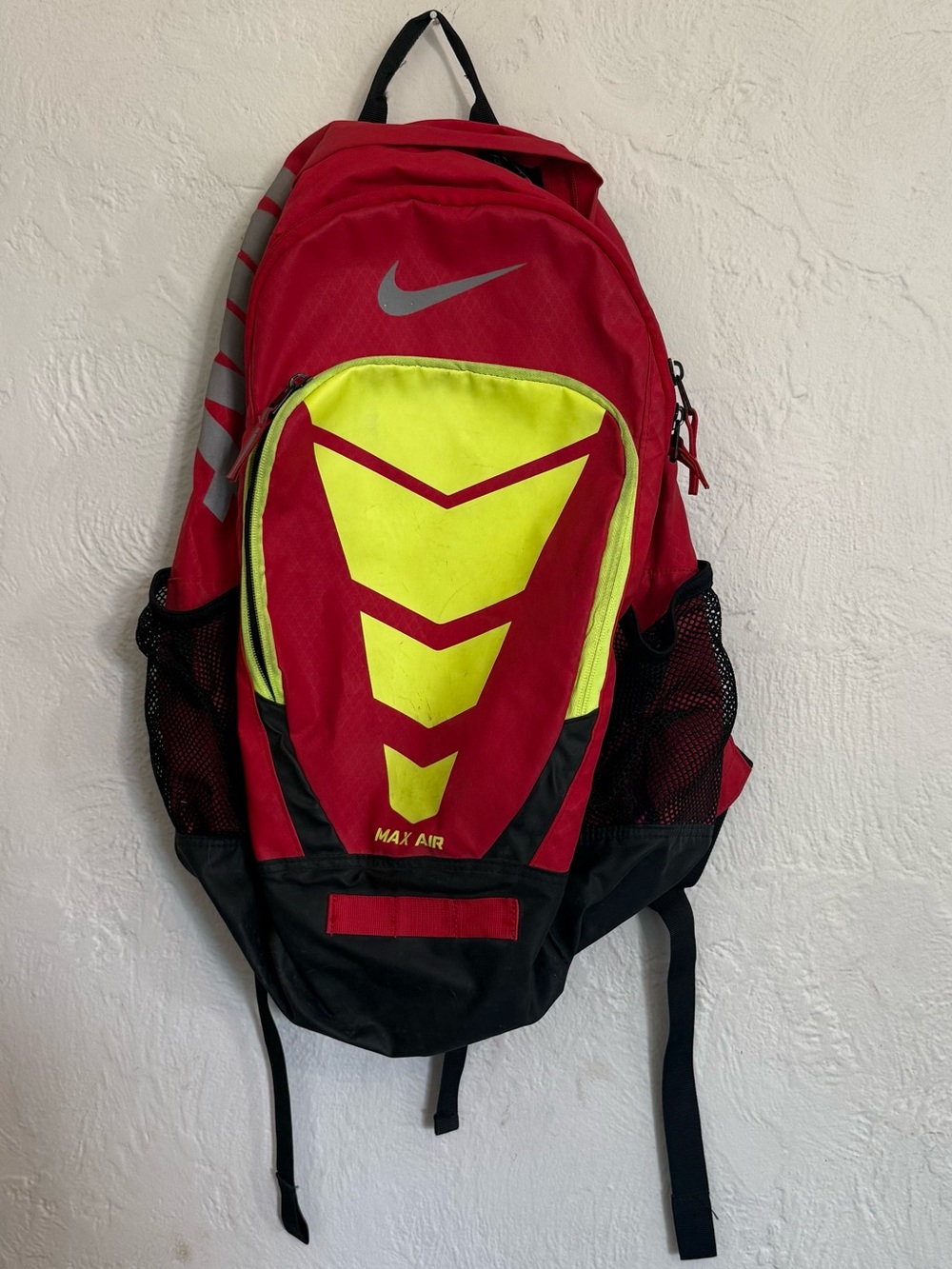 Nike Max Air Basketball Backpack Red Volt Black Large Sports Bag
